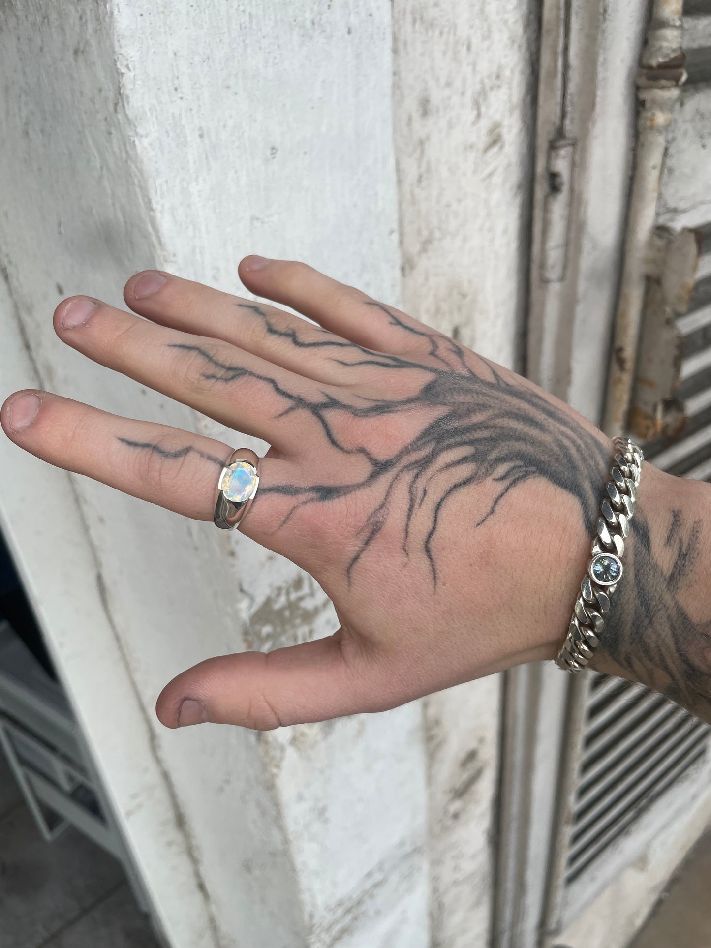 Bague Opale, Topaze ou Améthyste en demi clos
