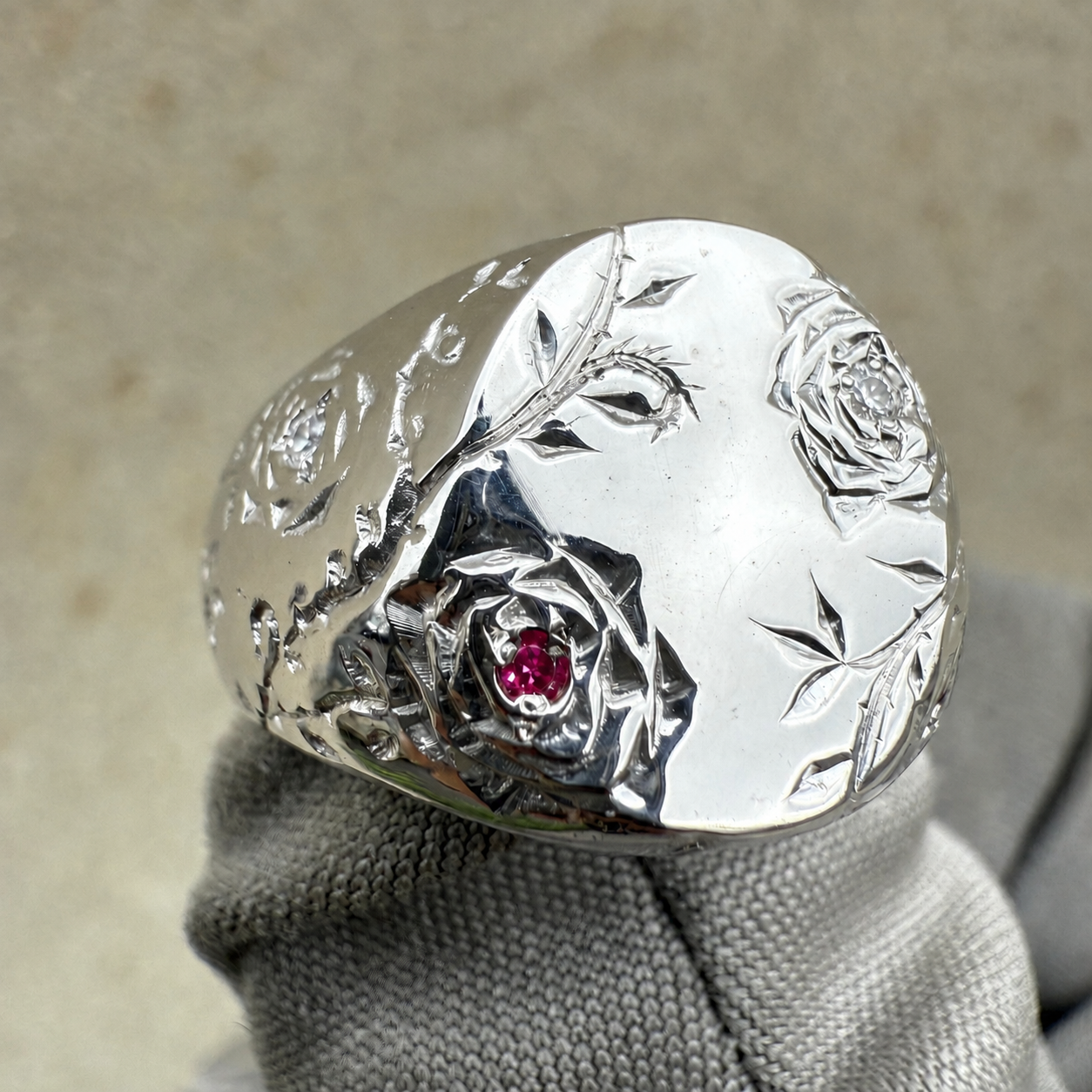 Chevalière Rose Sauvage