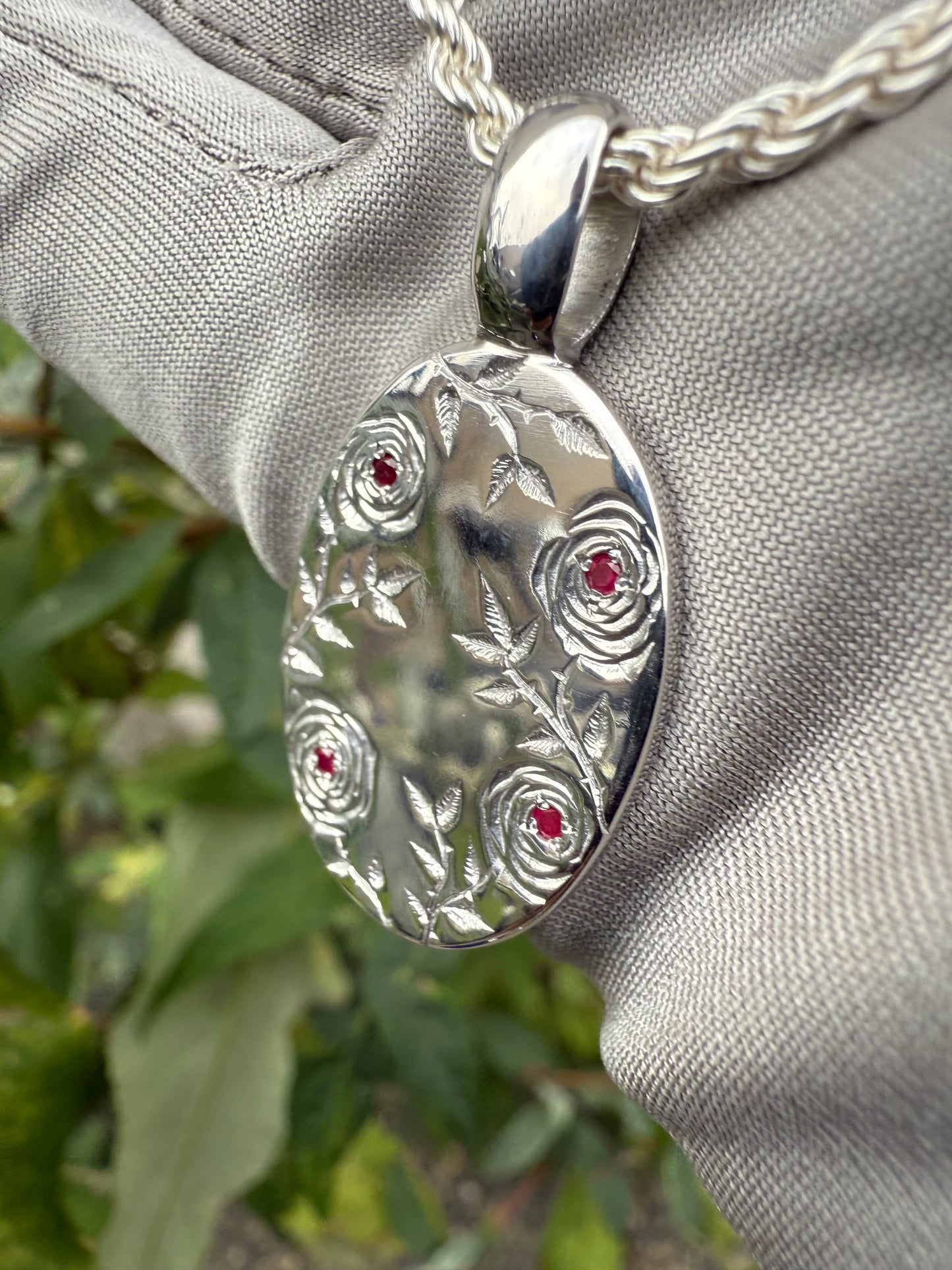 Pendentif Rose Sauvage